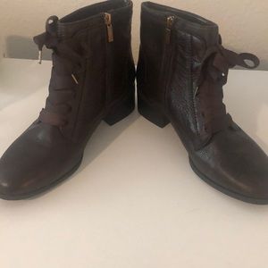 Brand New condition Nine West Dark Brown Booties